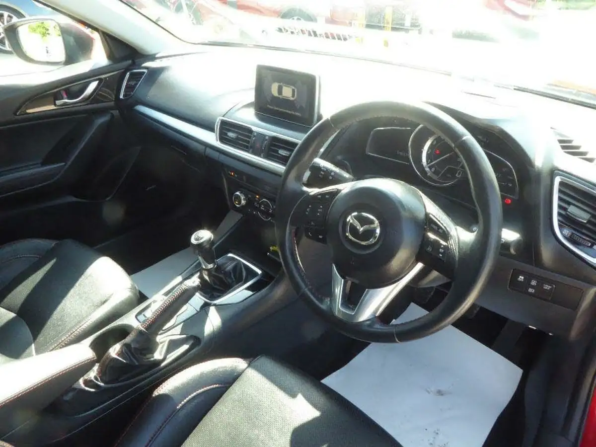 2014-mazda-mazda3-20-sport-nav-165ps-hatchback-5d-big-11