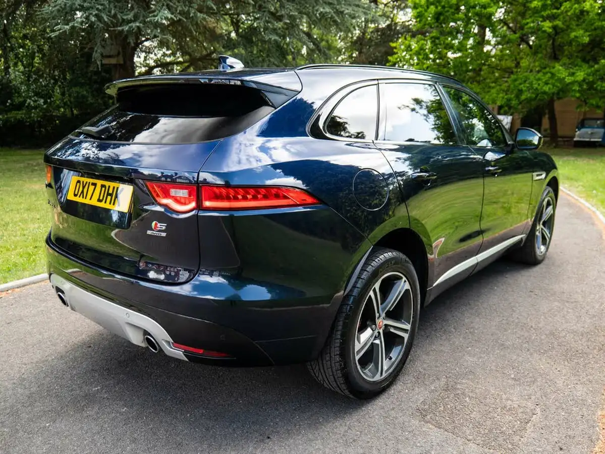2017-jaguar-f-pace-30td-s-big-6