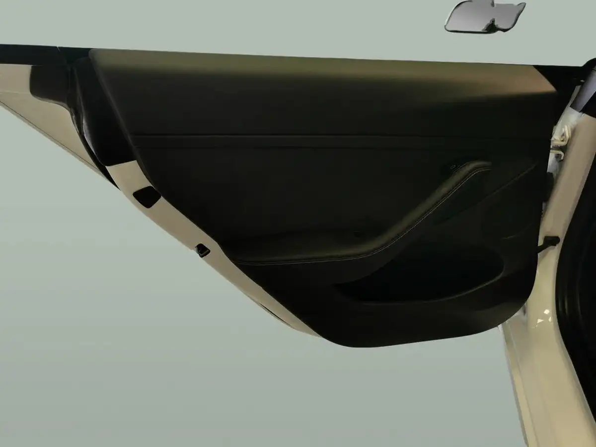 2021-tesla-model-3-e-long-range-awd-big-32