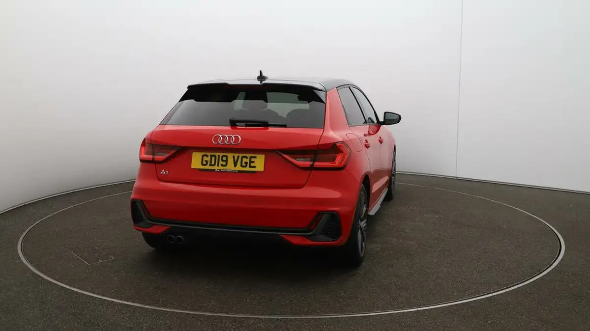 2019-audi-a1-20-40-tfsi-s-line-competition-big-48