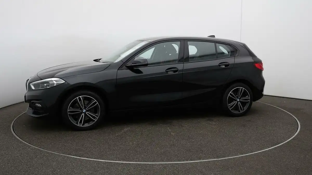 2022-bmw-1-series-15td-116d-sport-dct-big-58