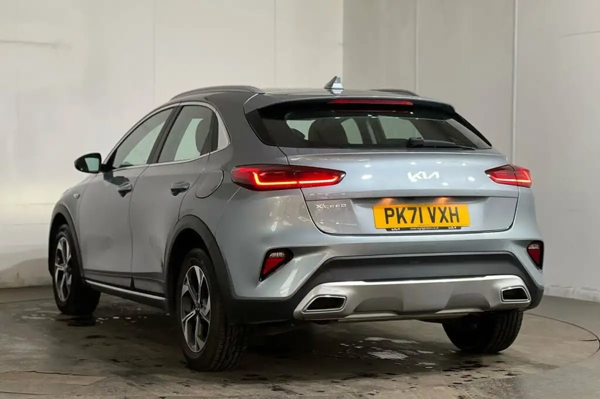 2021-kia-xceed-10-t-gdi-2-big-17