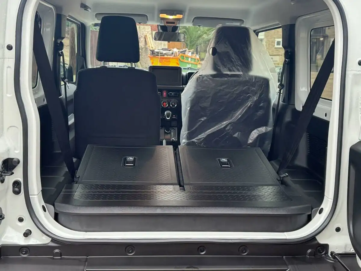 2024-suzuki-jimny-15-sierra-4wd-big-20