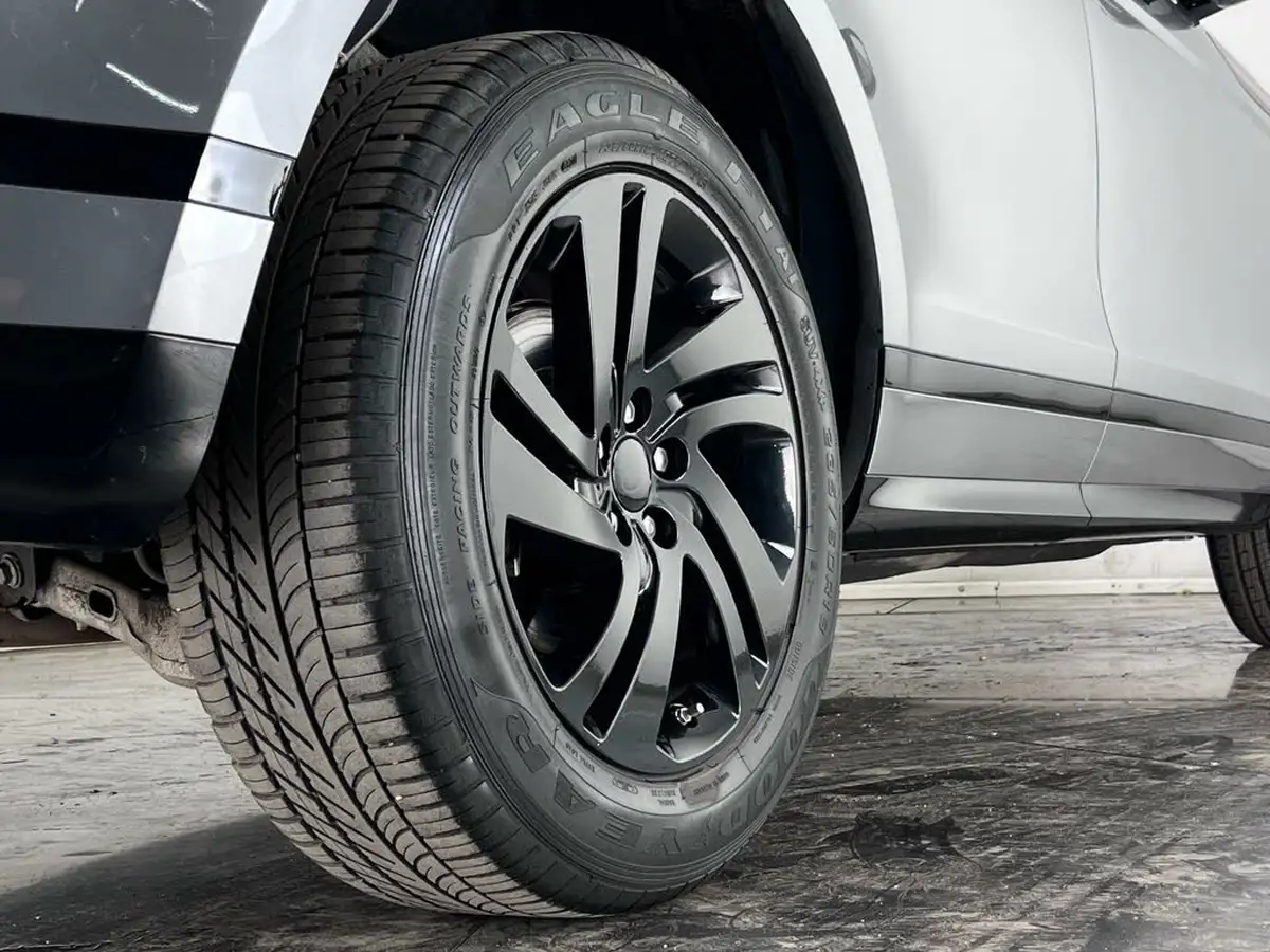 2020-land-rover-range-rover-evoque-20-p200-r-dynamic-s-200bhp-big-8