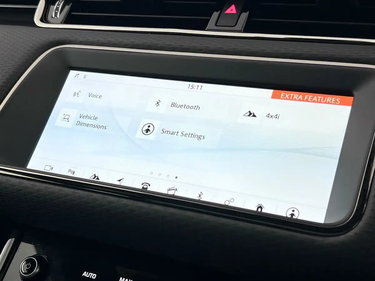 2020-land-rover-range-rover-evoque-20-p200-r-dynamic-s-200bhp-big-29