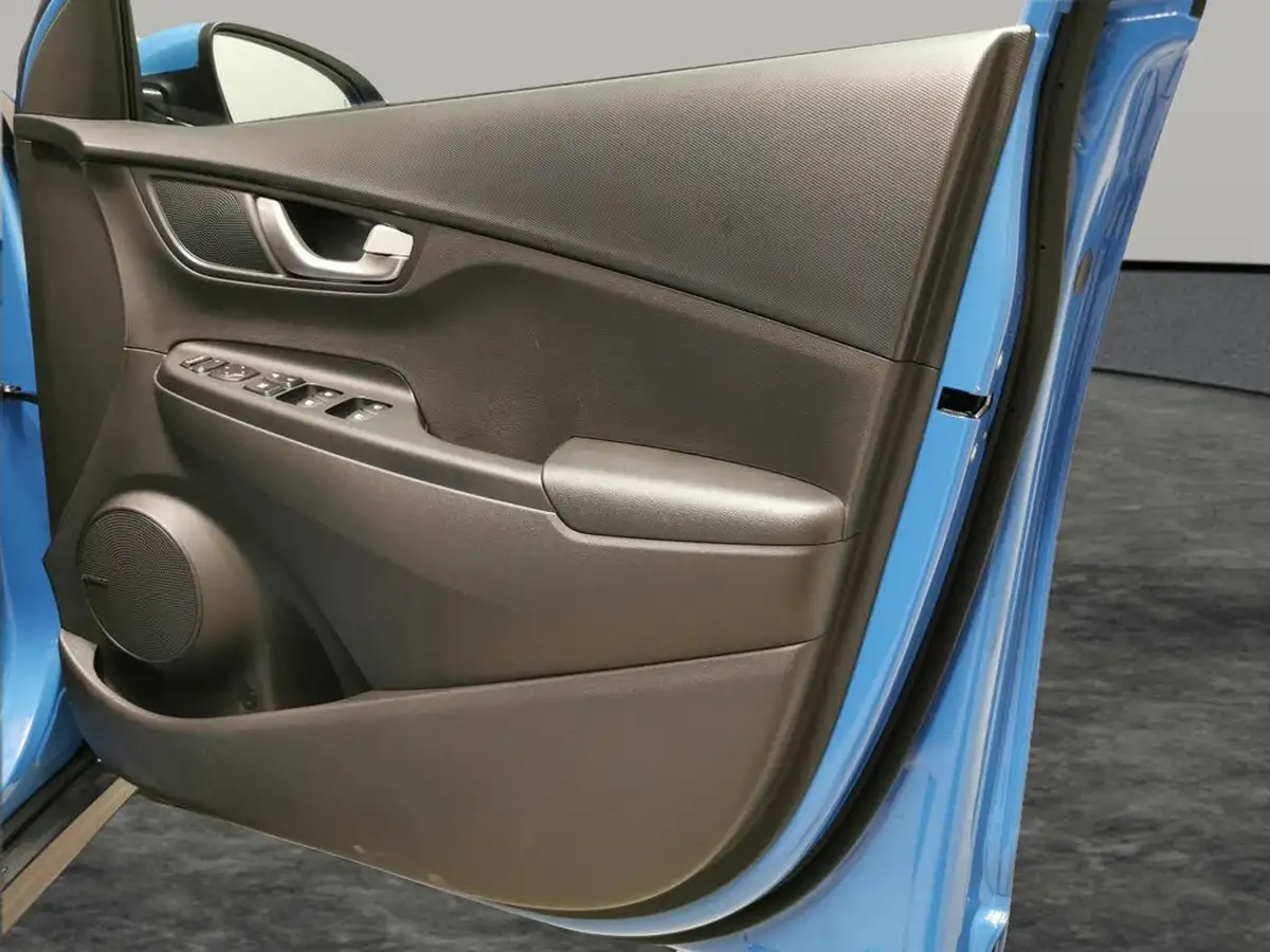 2022-hyundai-kona-e-premium-204ps-64kwh-7kw-obc-big-33