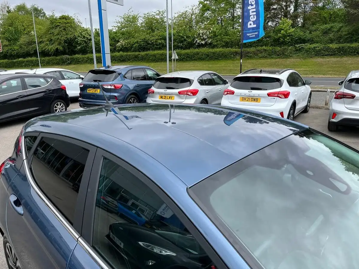 2023-ford-fiesta-10t-titanium-125ps-hybrid-mhev-big-23