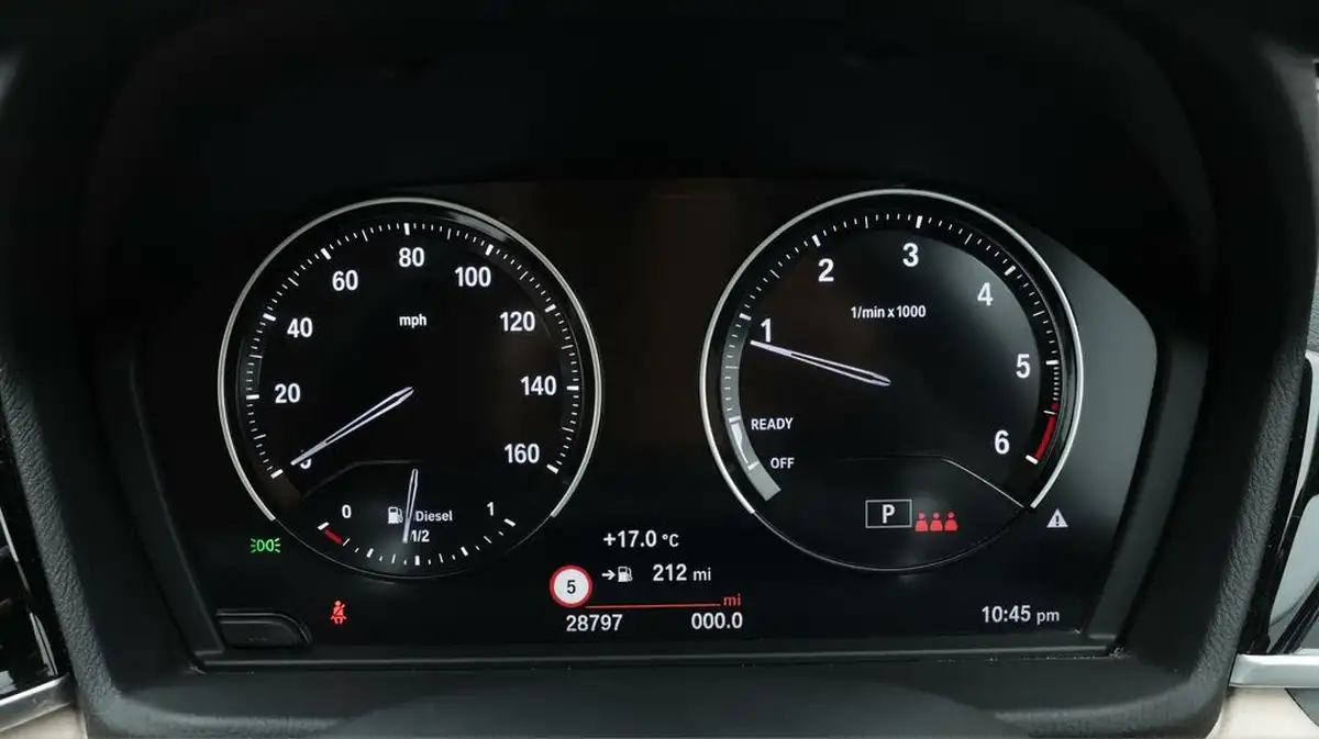 2022-bmw-x1-20td-sdrive18d-xline-sport-auto-big-10