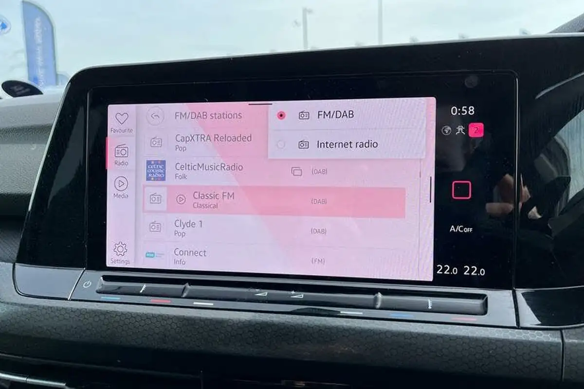 2021-volkswagen-golf-20tdi-gtd-big-27