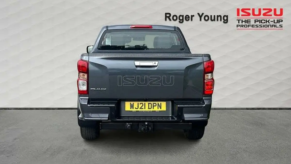 2021-isuzu-d-max-19td-dl20-double-pickup-big-5