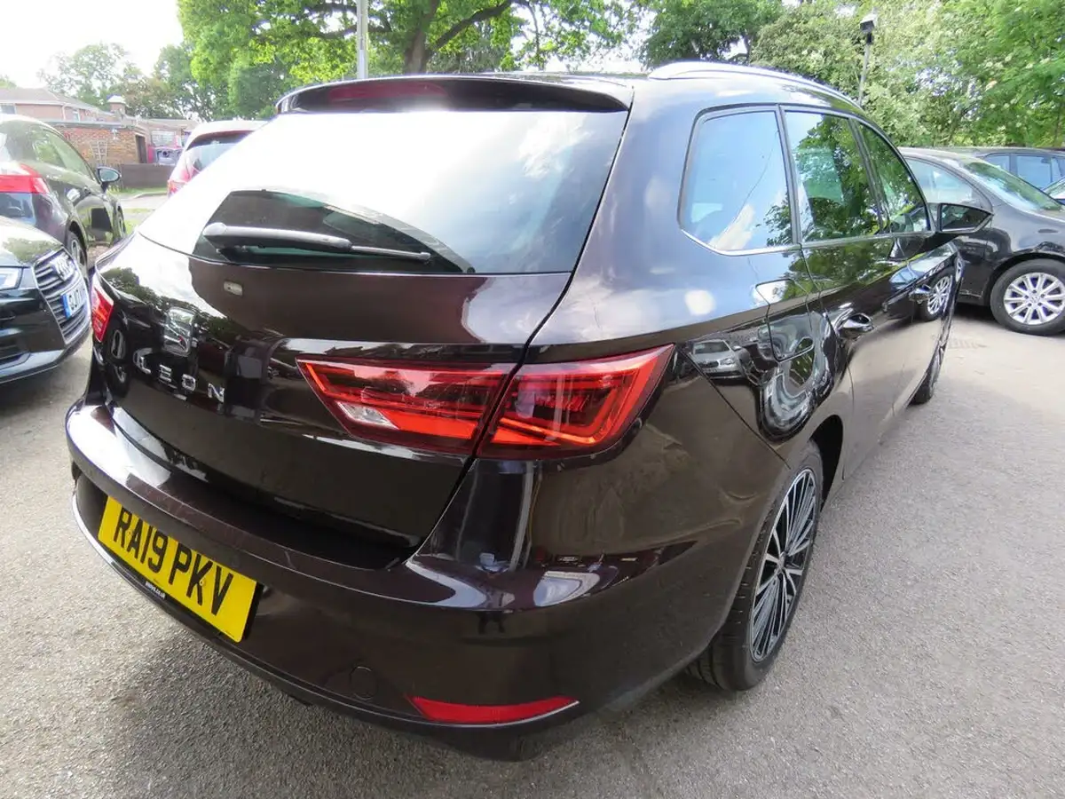 2019-seat-leon-20-tsi-xcellence-lux-estate-big-18
