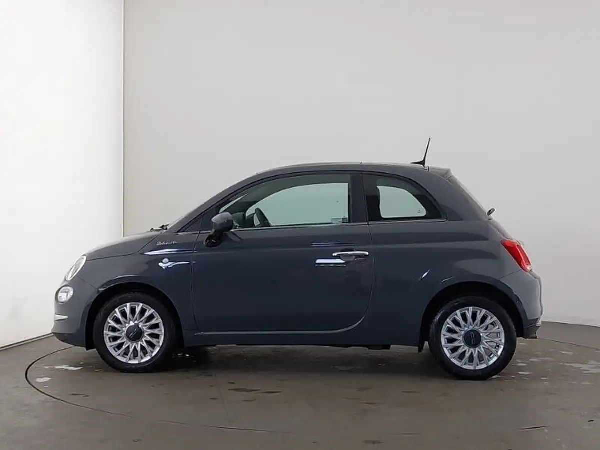 2022-fiat-500-10-dolcevita-big-3