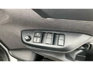 2023-toyota-yaris-cross-15-vvt-i-icon-small-32