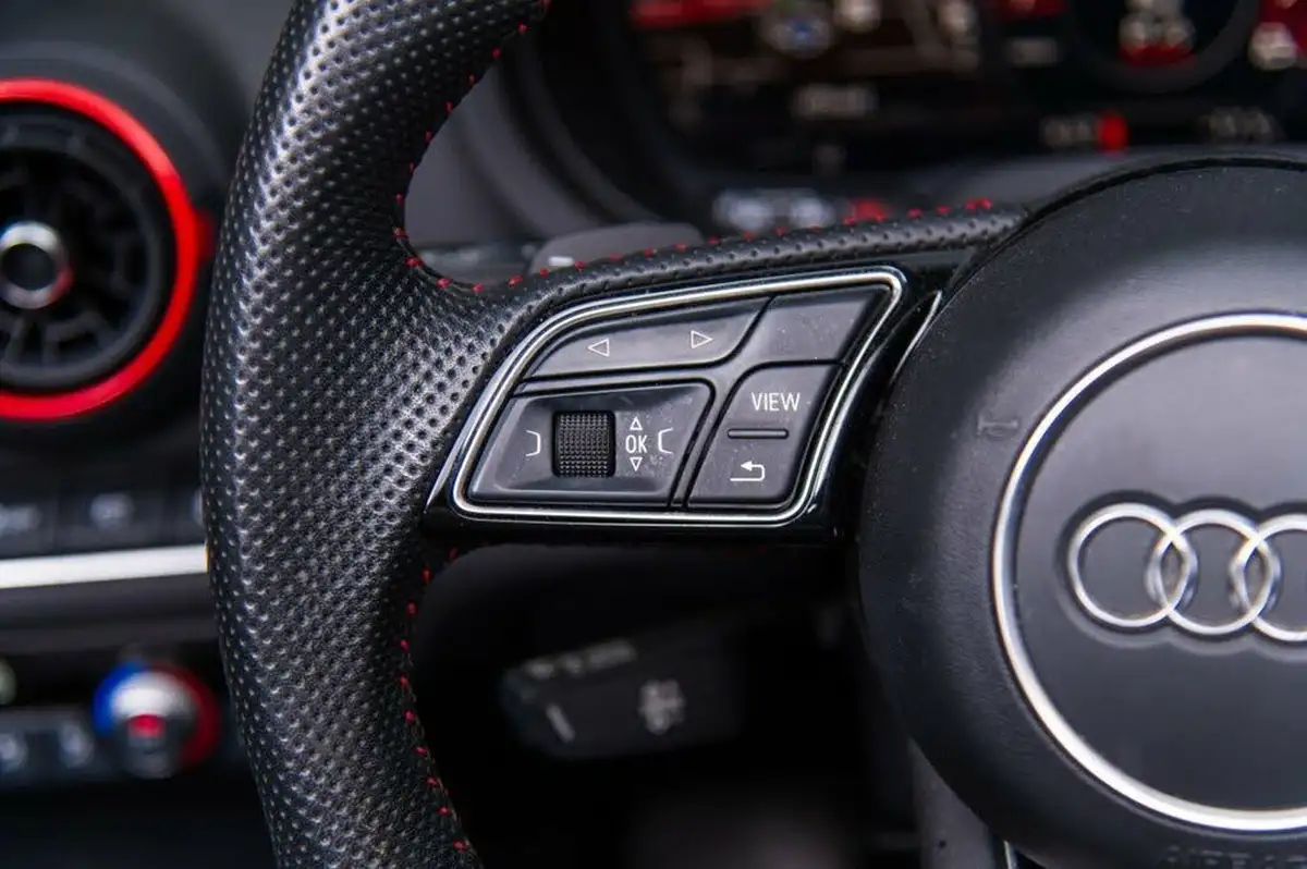 2019-audi-s3-20-tfsi-cabriolet-2d-big-12
