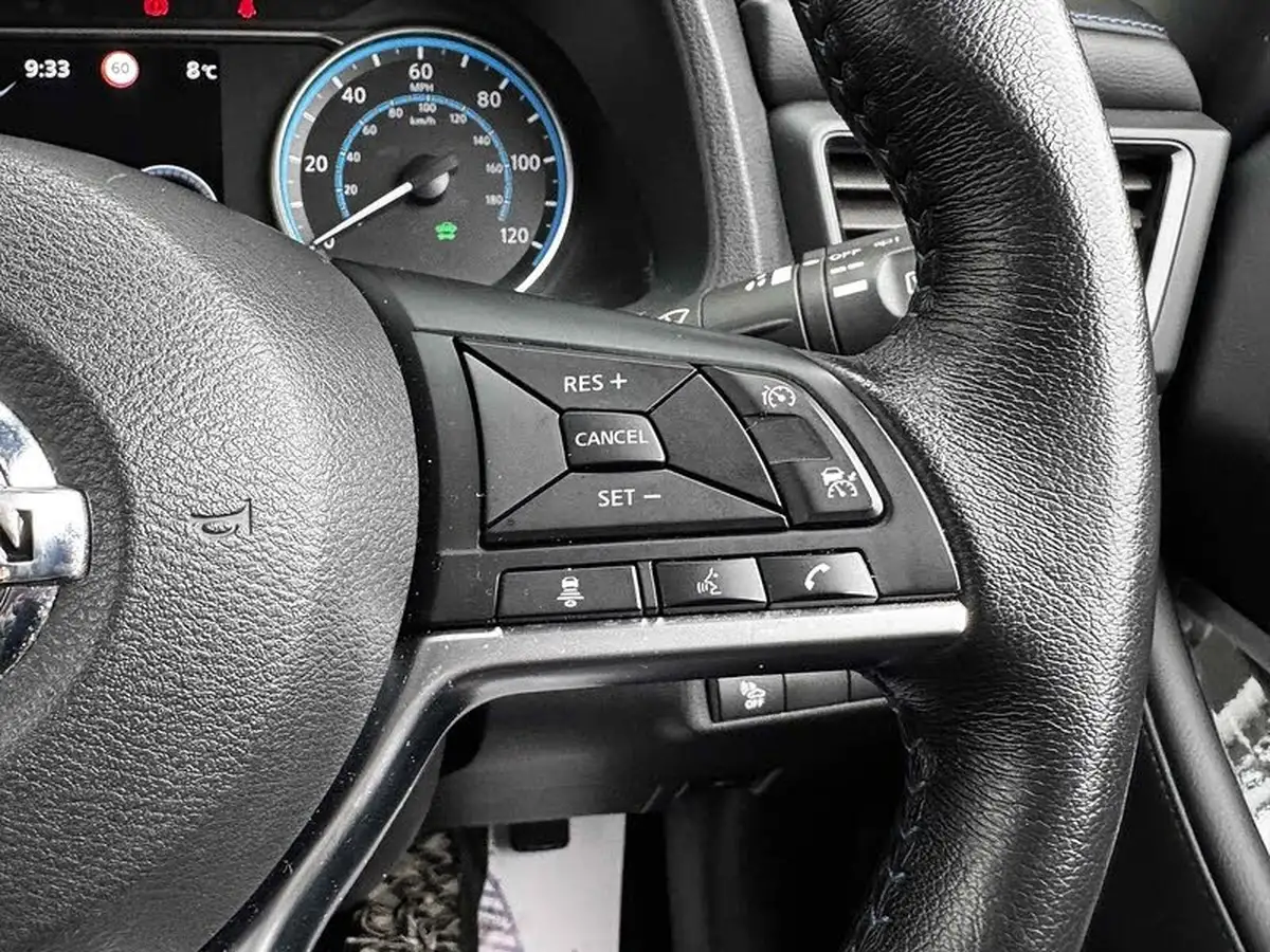 2021-nissan-leaf-e-n-connecta-big-38