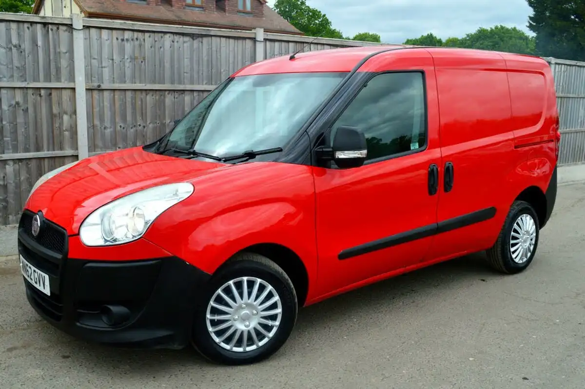 2013-fiat-doblo-cargo-13td-maxi-big-13