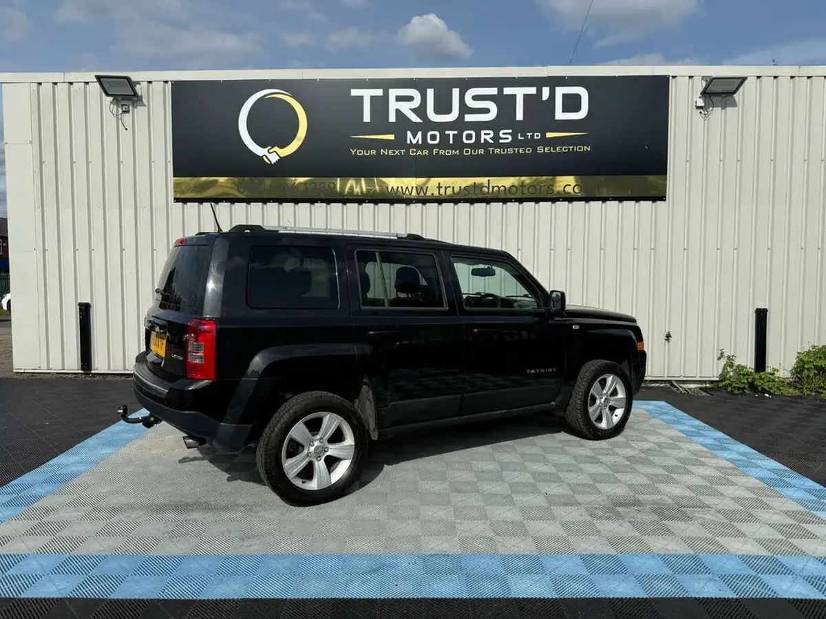 2011-jeep-patriot-22crd-limited-big-11