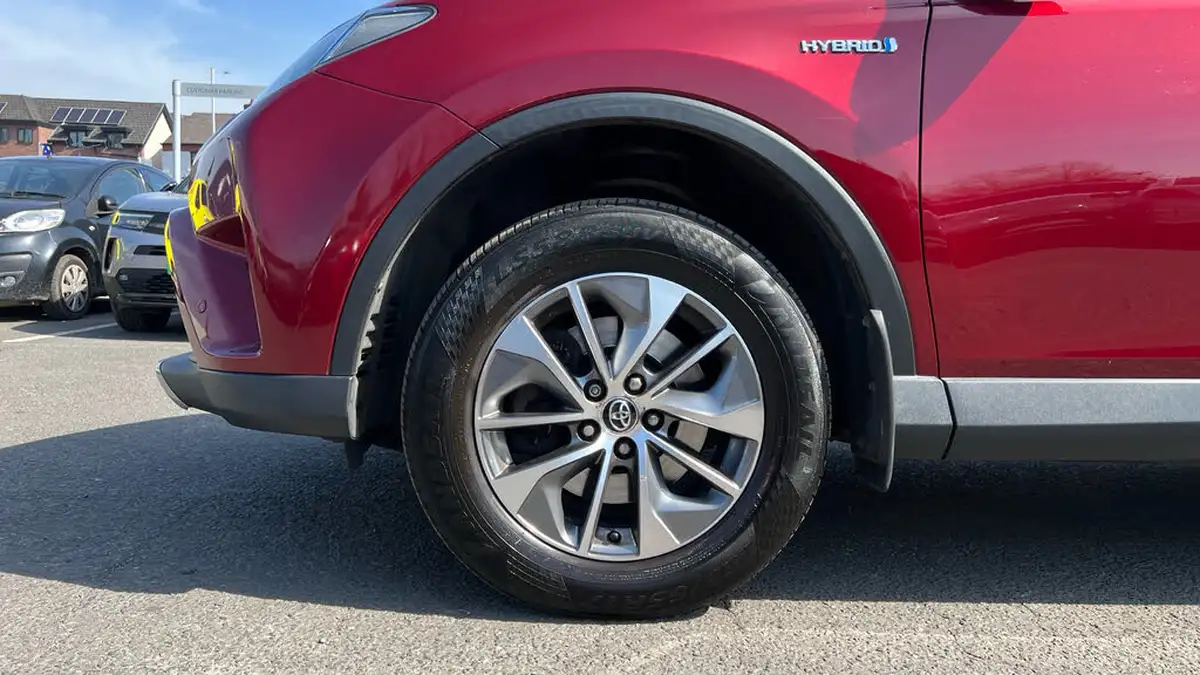 2018-toyota-rav4-25-vvt-i-icon-tech-big-13