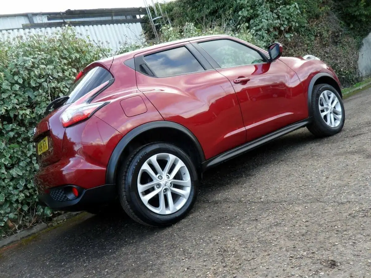 2016-nissan-juke-12-dig-t-n-connecta-ss-big-18