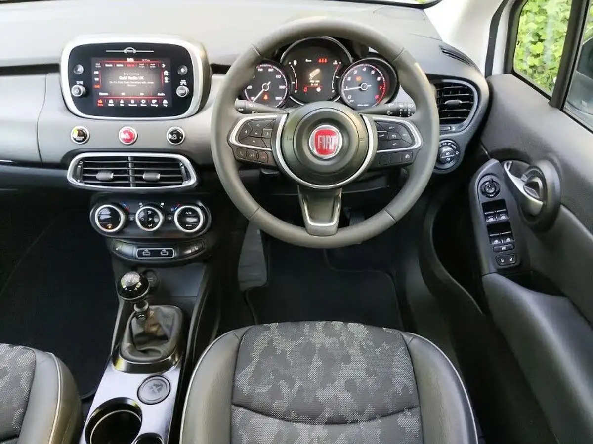 2023-fiat-500x-10-firefly-turbo-cross-big-6