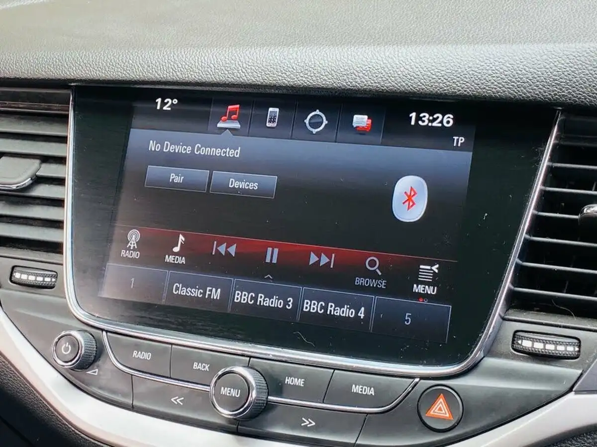 2018-vauxhall-astra-10i-turbo-tech-line-nav-ssecotec-hatchback-big-33