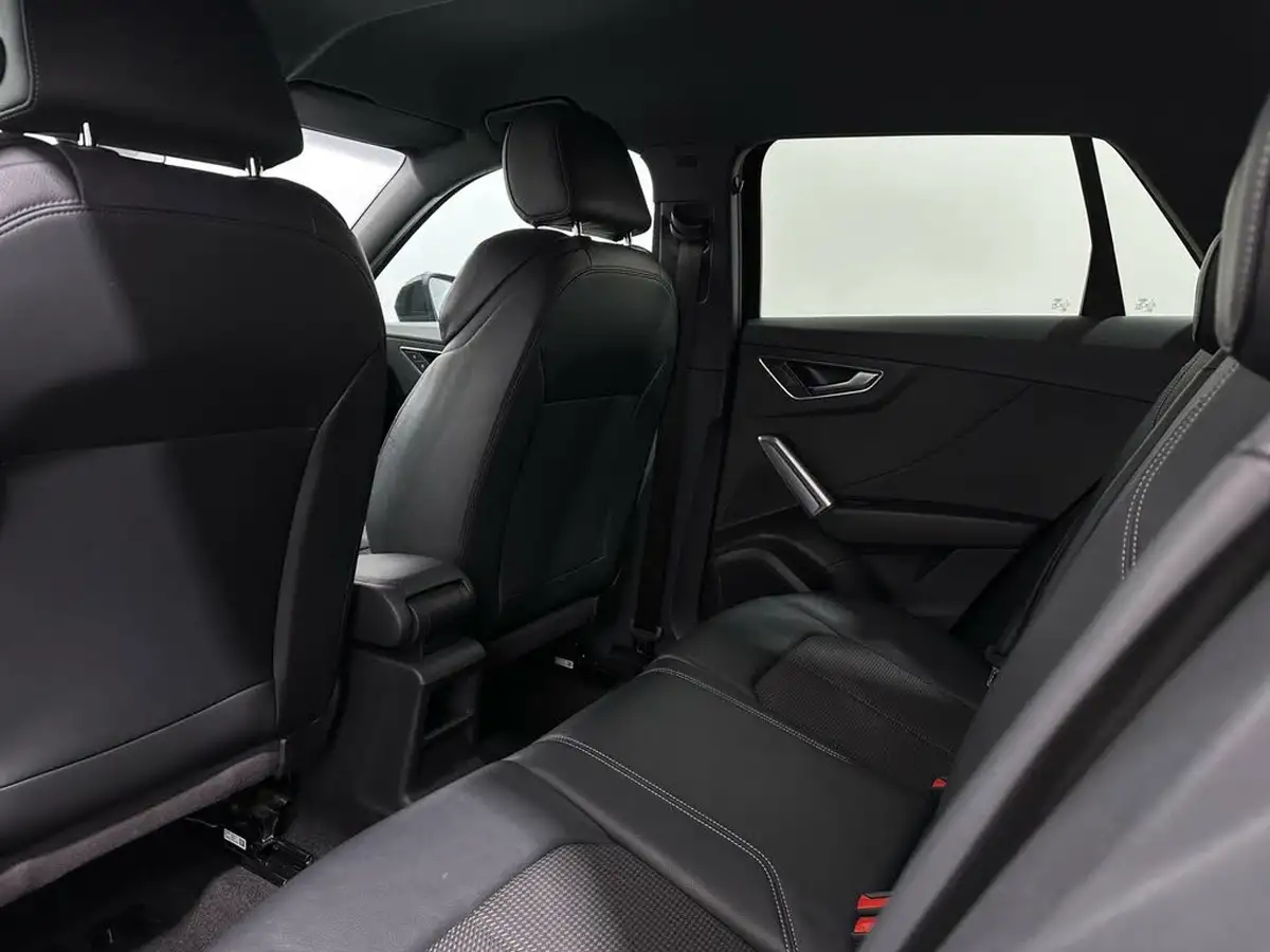 2017-audi-q2-16tdi-s-line-115ps-big-33