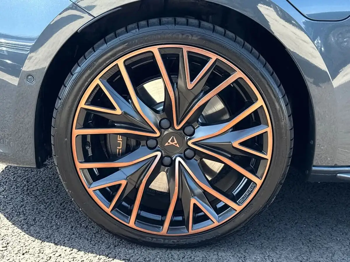 2024-cupra-leon-nf-14-e-hybrid-vz2-design-edition-estate-big-6