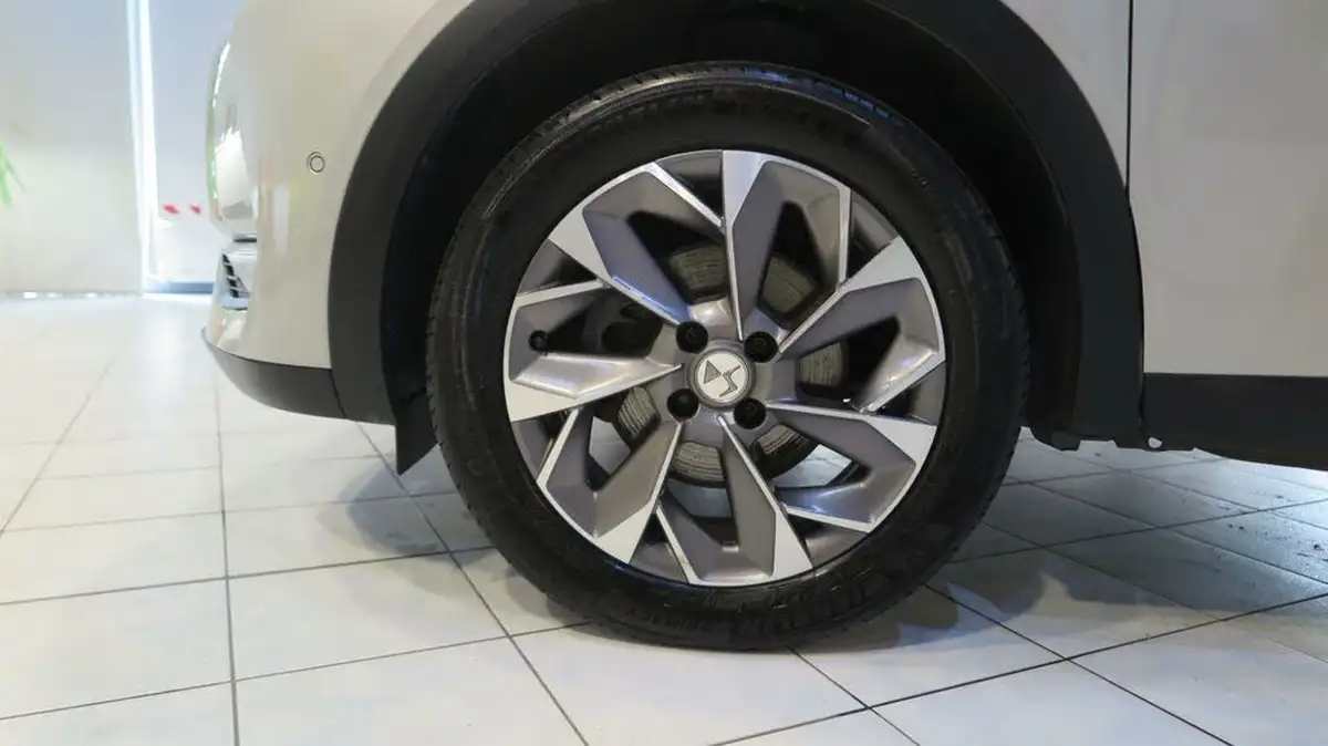 2021-ds-ds-3-crossback-e-tense-ultra-prestige-big-28