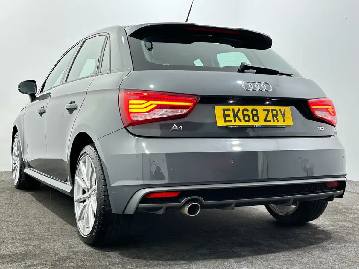 2018-audi-a1-16tdi-s-line-nav-sportback-5d-big-43