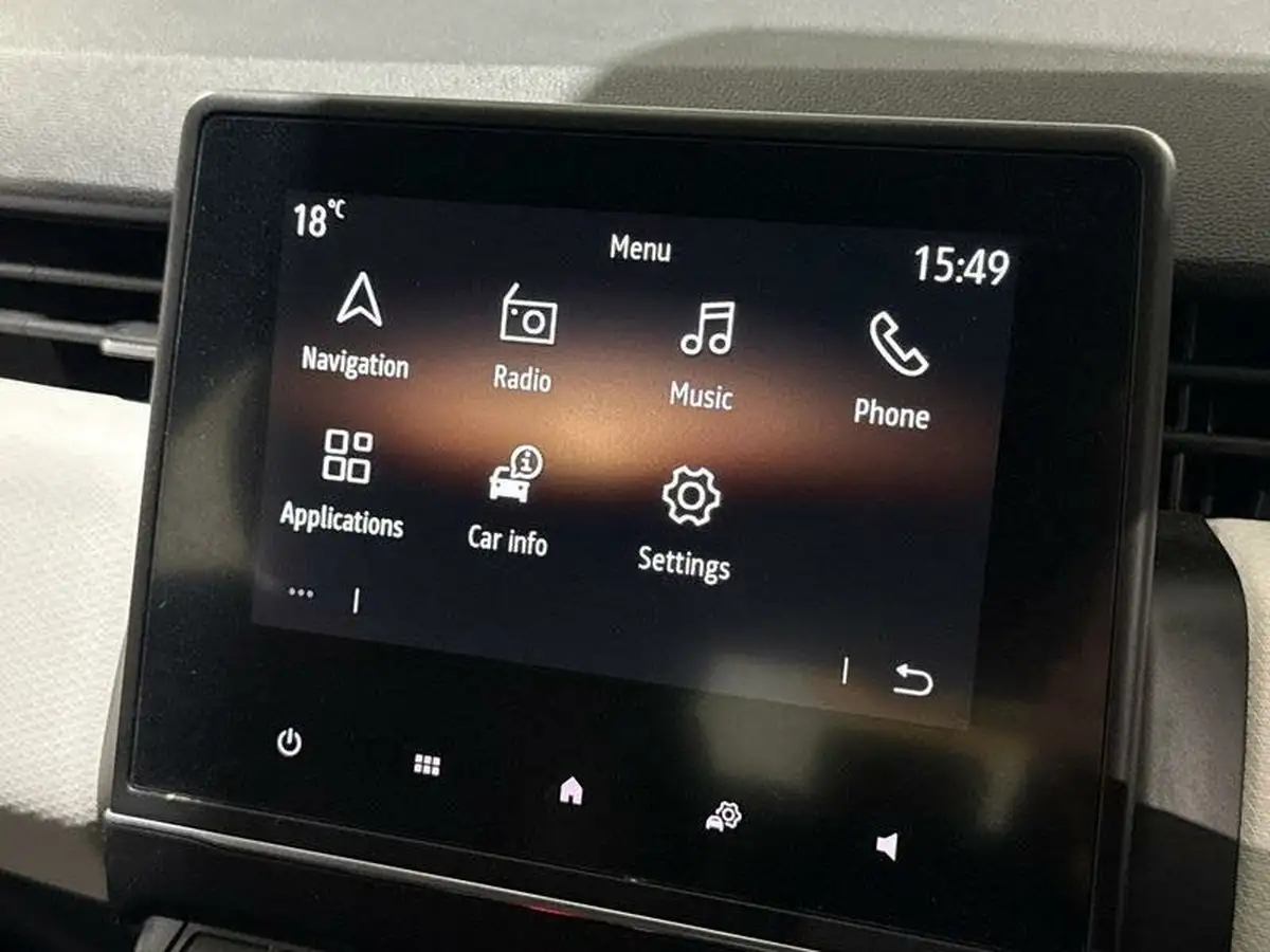 2022-renault-clio-10-tce-se-edition-big-22
