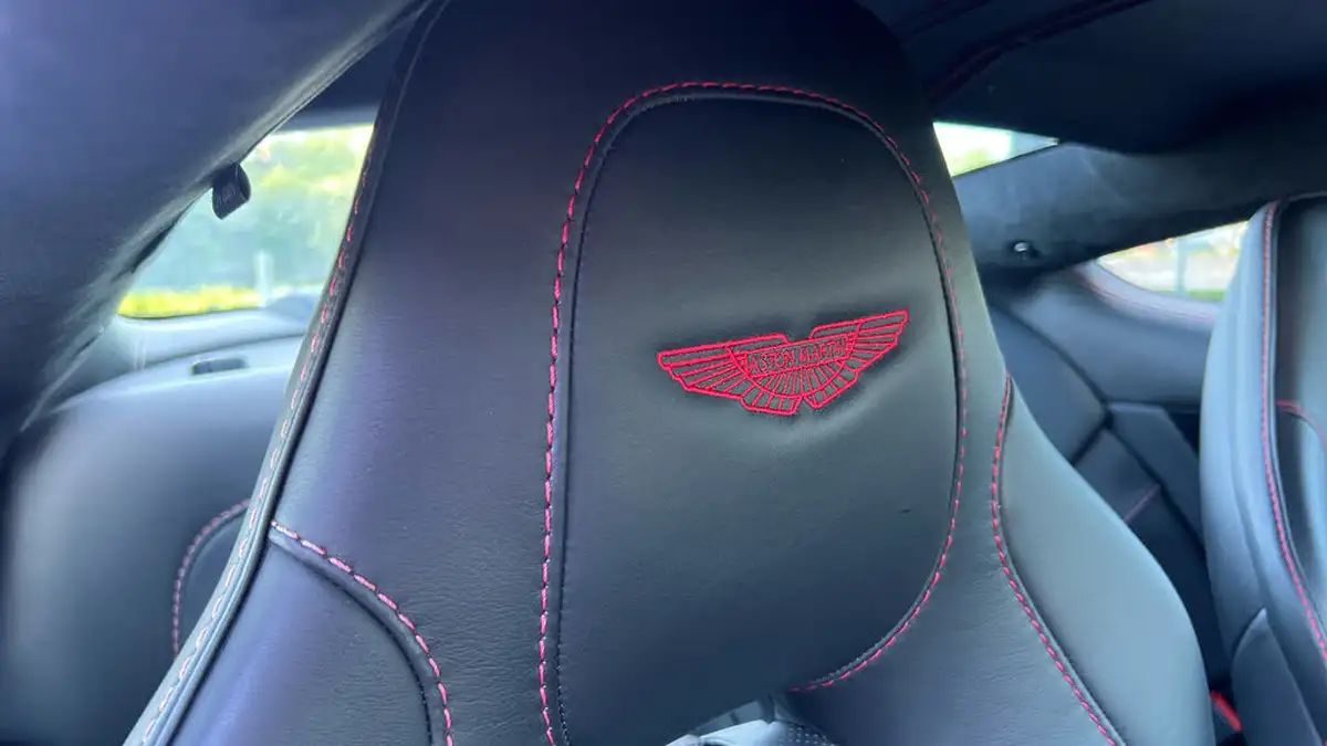 2016-aston-martin-vanquish-59-568bhp-big-4