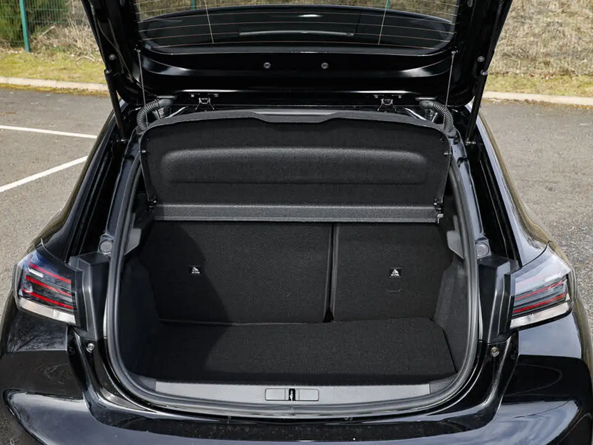 2025-peugeot-208-12-puretech-allure-big-18