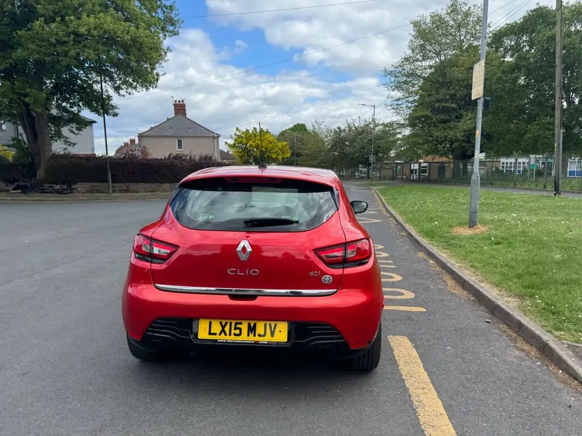 2015-renault-clio-15td-dynamique-medianavss-big-10