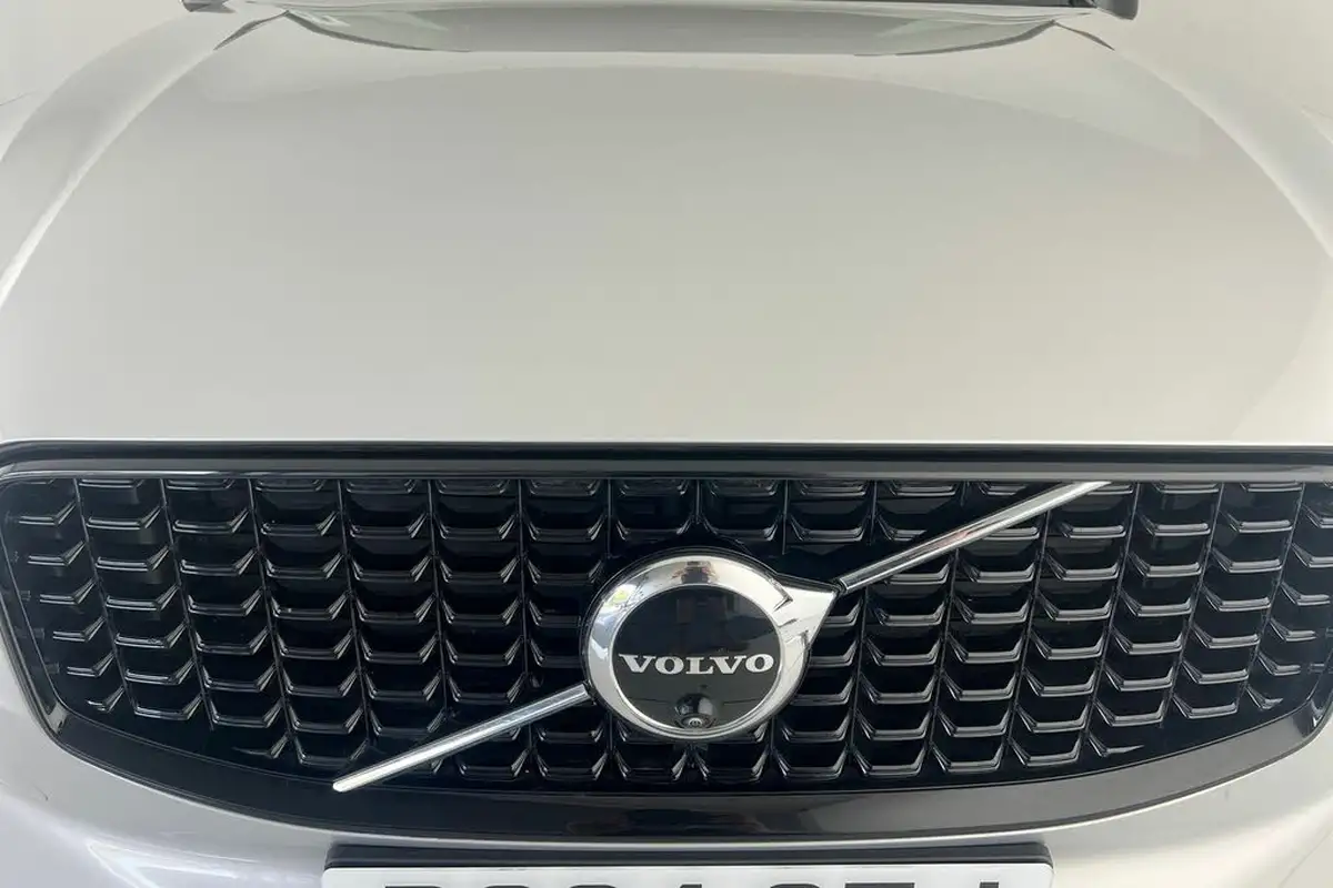 2024-volvo-xc60-20-b5-plus-big-39