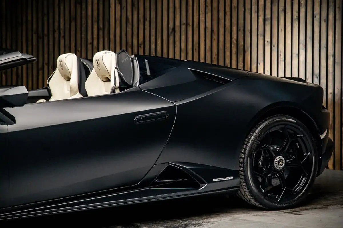 2023-lamborghini-huracan-52-evo-big-11