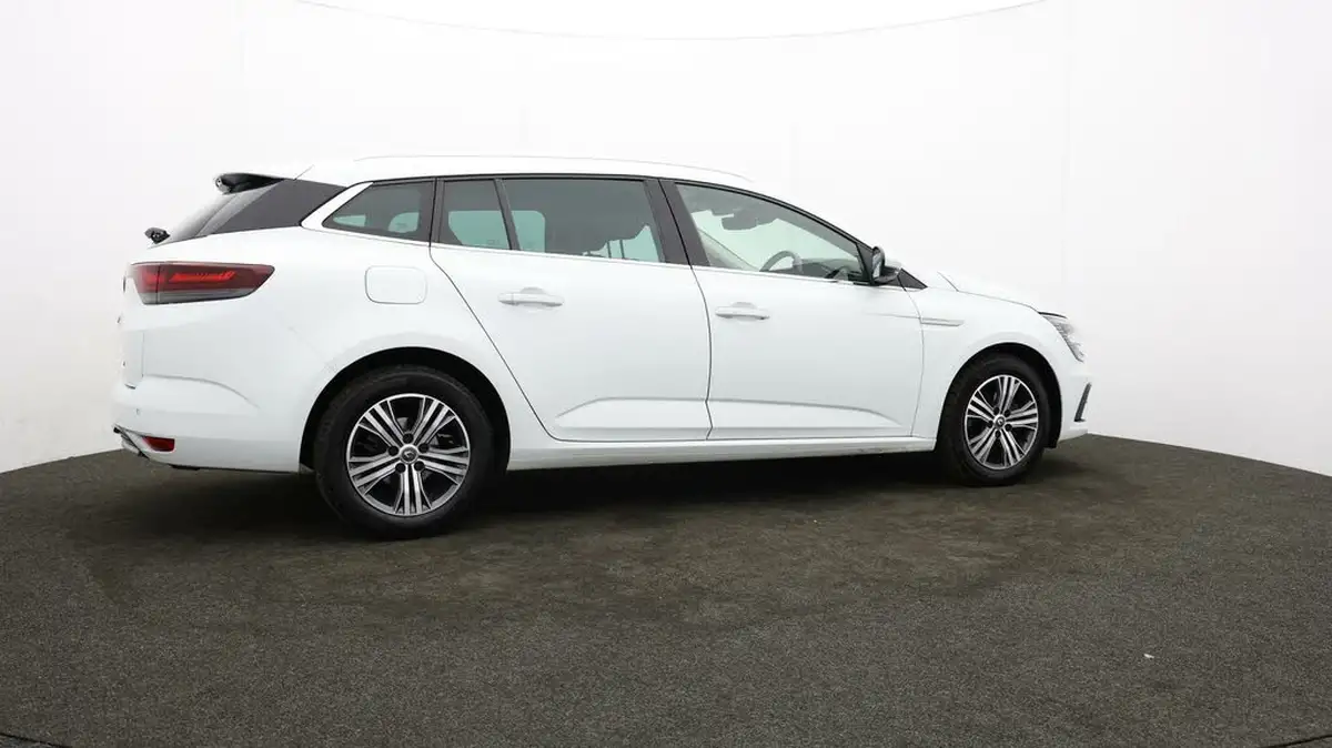 2021-renault-megane-15dci-iconic-sport-tourer-big-23