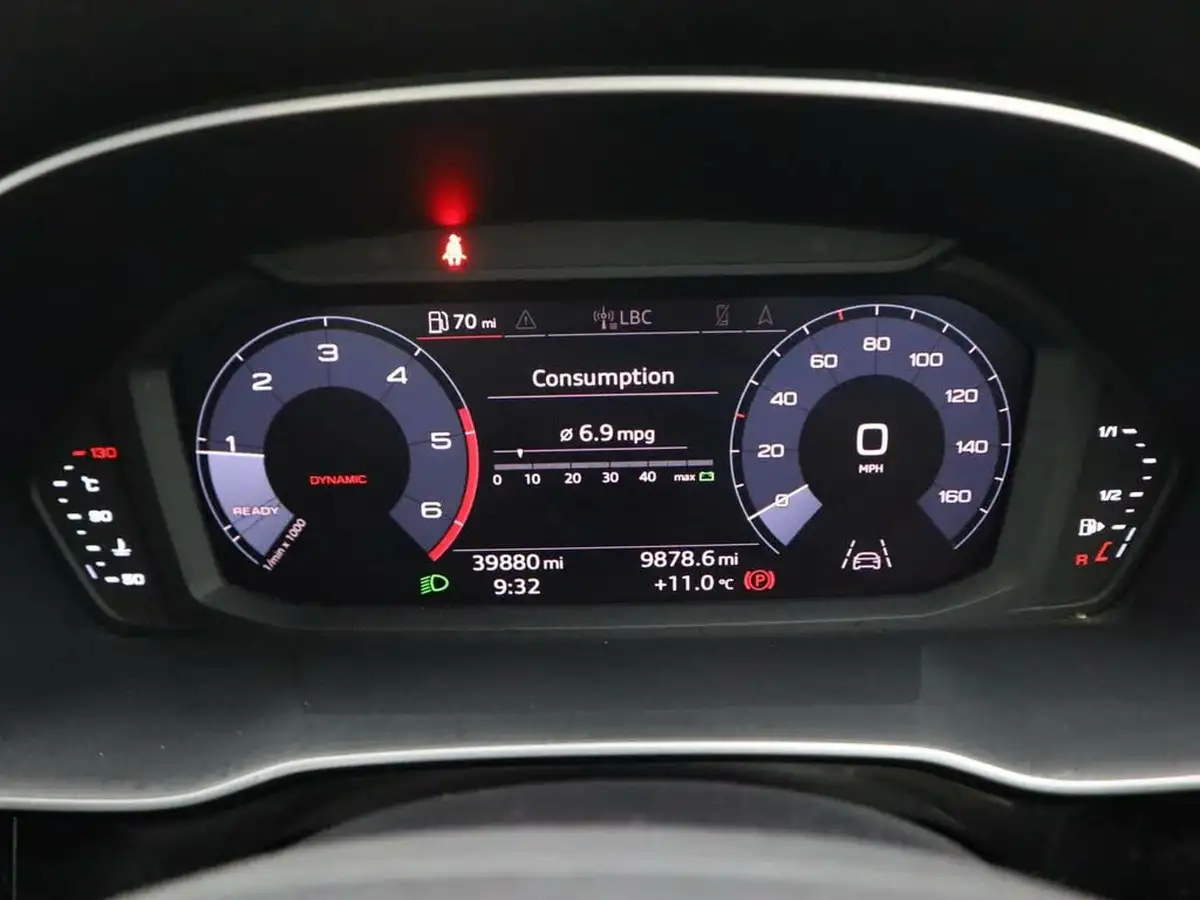 2019-audi-q3-20-35-tdi-sport-station-wagon-quattro-big-11