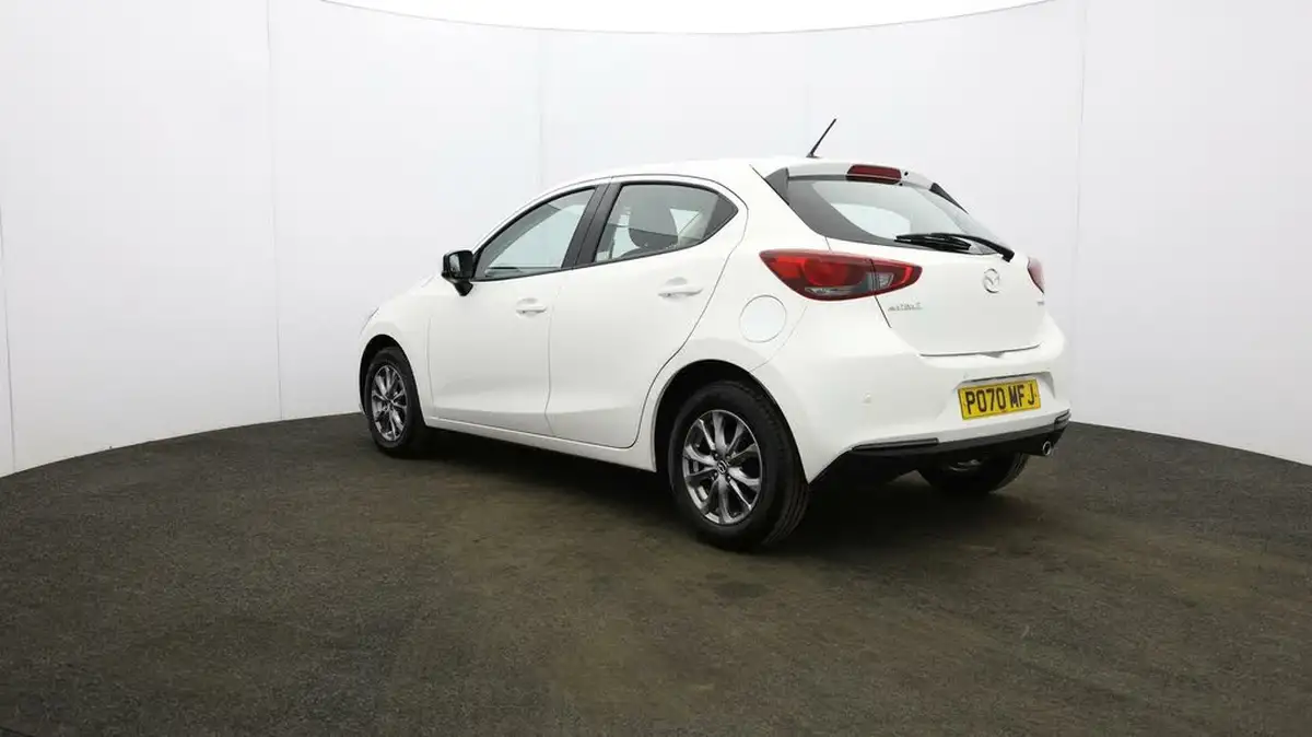 2020-mazda-mazda2-15-skyactiv-g-se-l-big-46