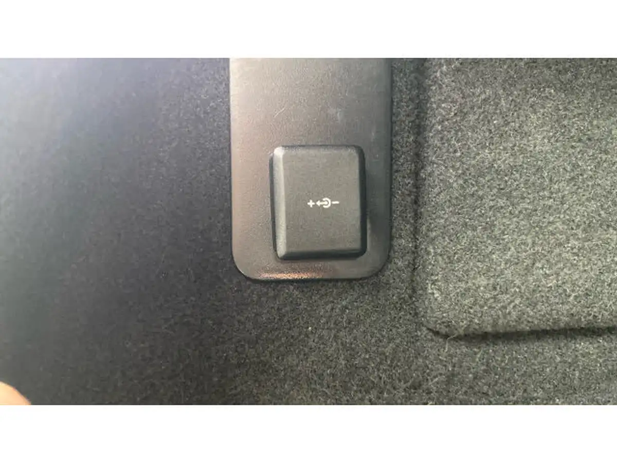 2022-land-rover-range-rover-evoque-20-d200-r-dynamic-s-big-35