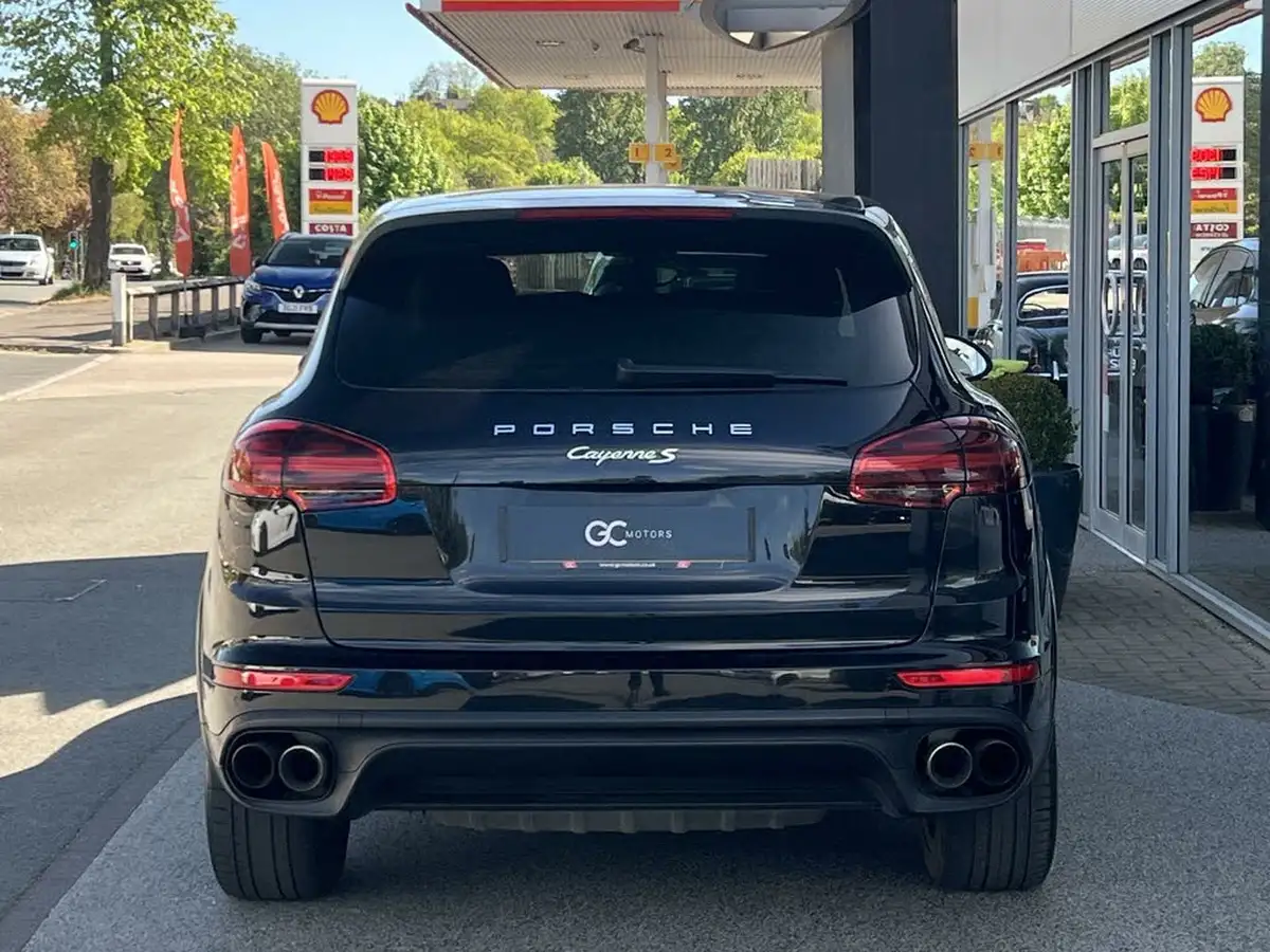 2018-porsche-cayenne-30-s-e-hybrid-platinum-edition-big-5