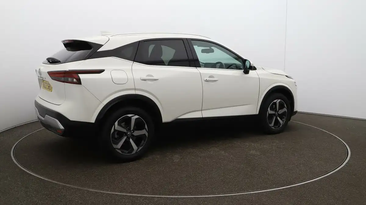 2022-nissan-qashqai-13-dig-t-n-connecta-140ps-big-43