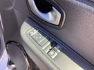 2016-renault-clio-09-tce-dynamique-nav-small-27
