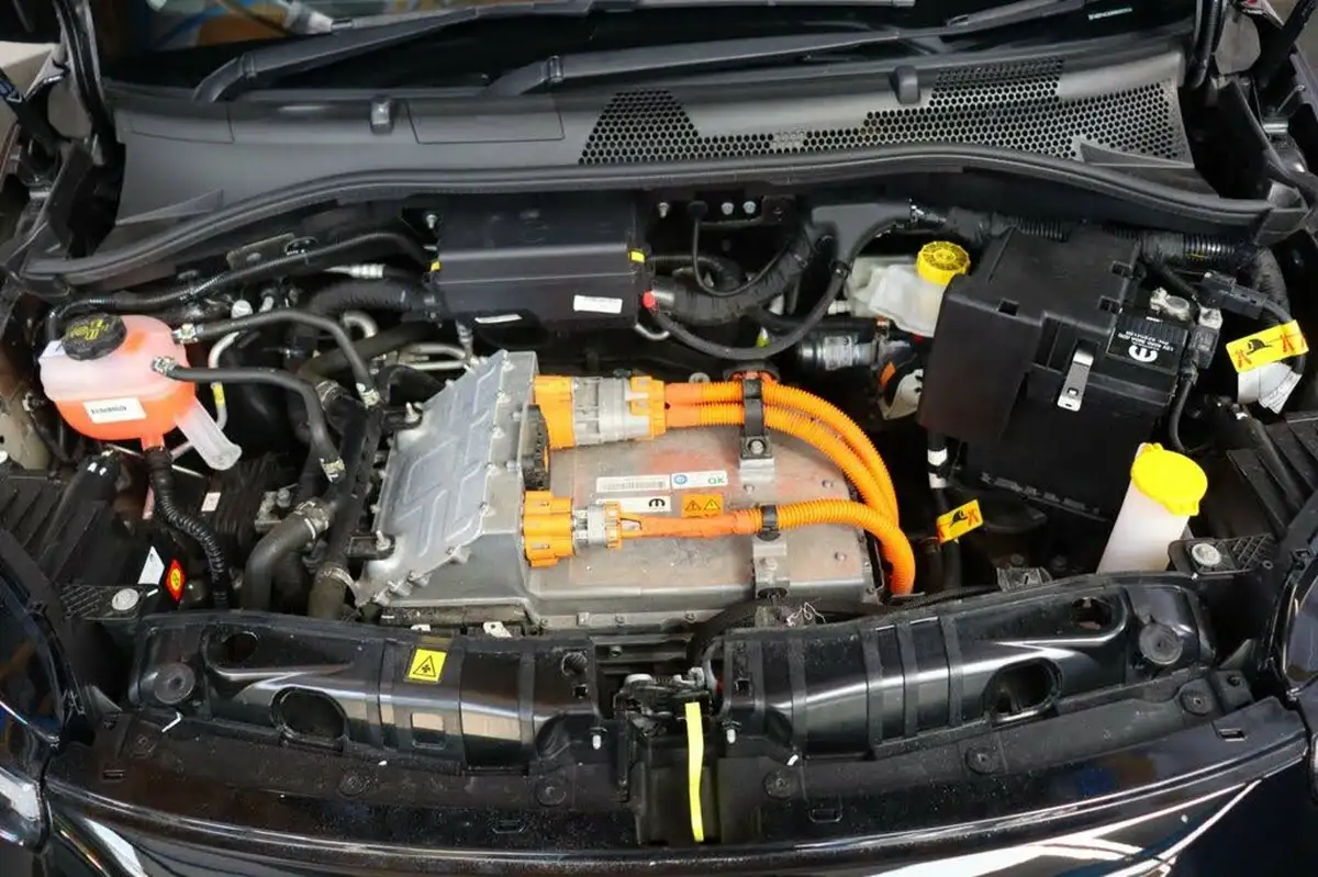 2022-fiat-500-e-icon-117bhp-big-12