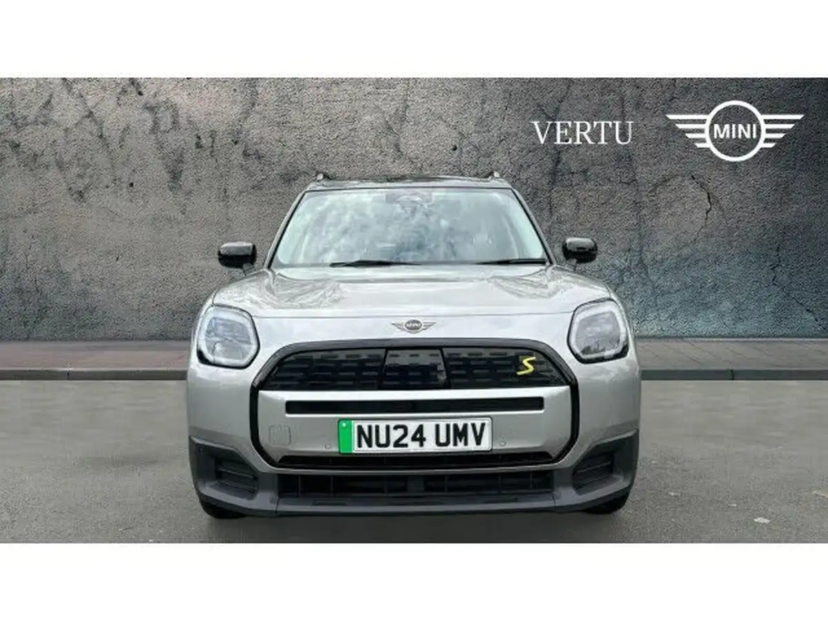 2024-mini-countryman-e-cooper-se-classic-big-15