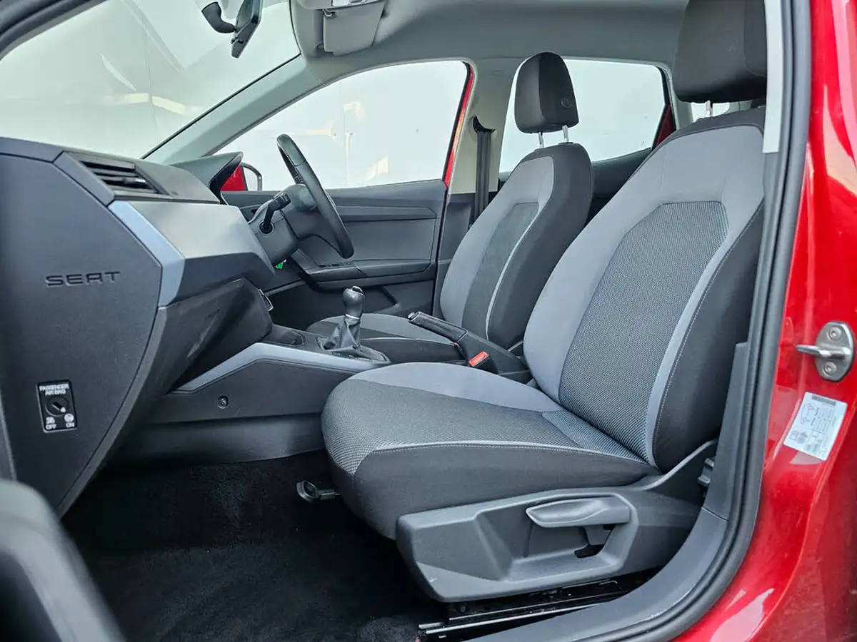 2020-seat-arona-big-9