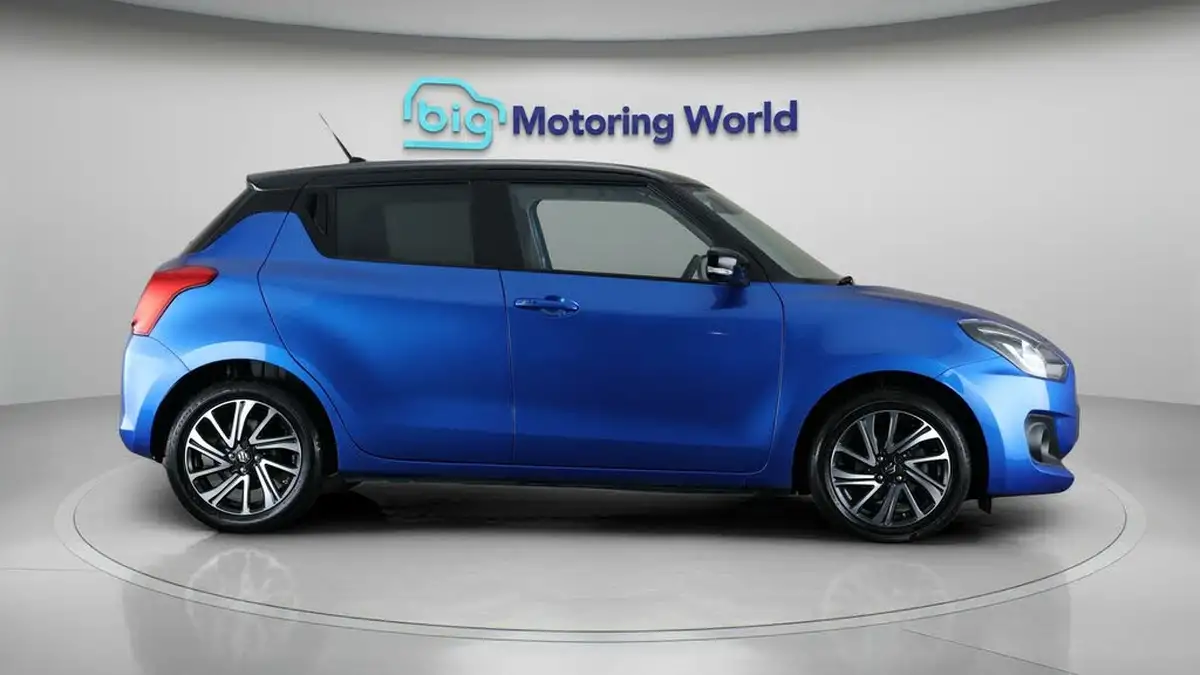 2022-suzuki-swift-12-dualjet-sz5-cvt-big-7