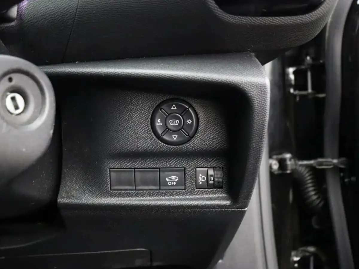 2024-citroen-c4-12-puretech-plus-130ps-ss-big-24