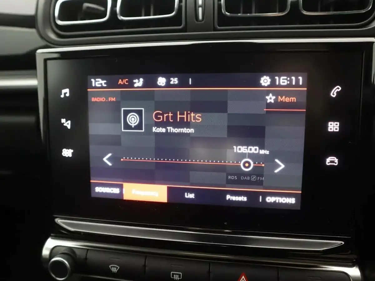 2024-citroen-c3-12-puretech-plus-110ps-eat6-big-11