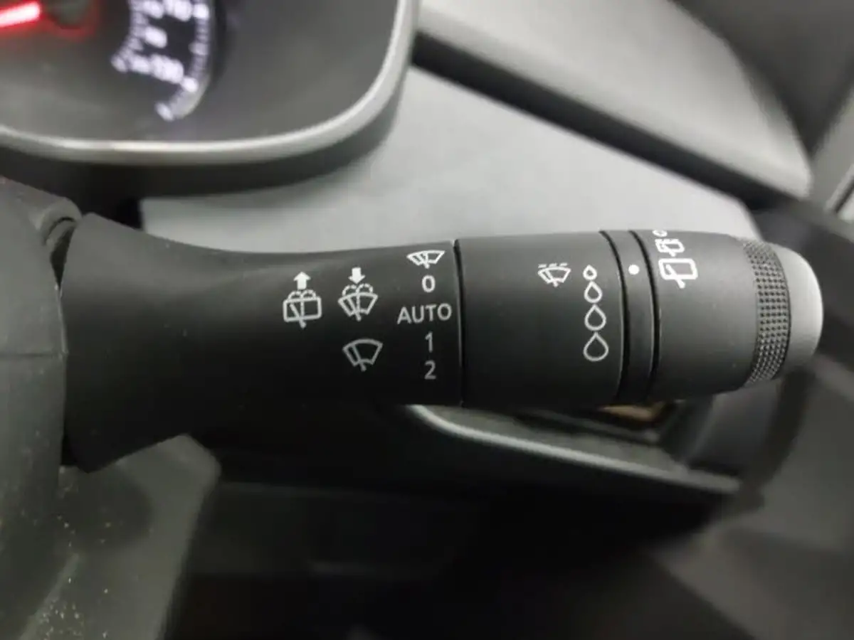 2024-dacia-sandero-stepway-10-tce-extreme-90bhp-big-14