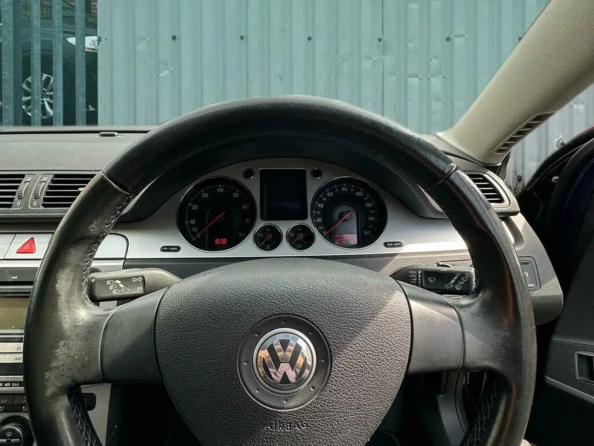 2008-volkswagen-passat-20-sport-fsi-estate-5d-auto-big-18